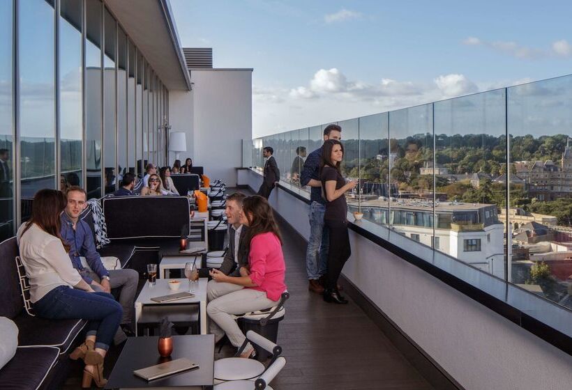 בית מלון כפרי Hilton Bournemouth