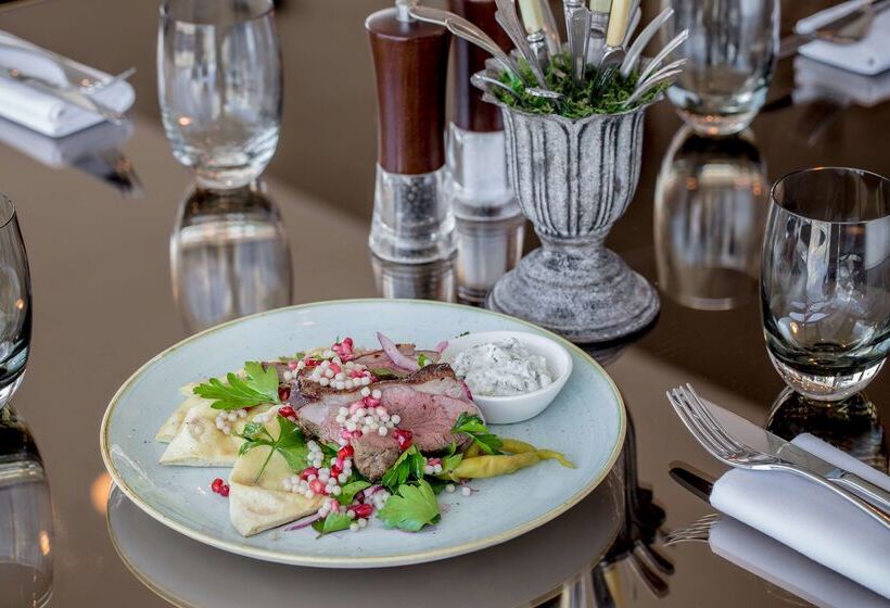 בית מלון כפרי Hilton Bournemouth