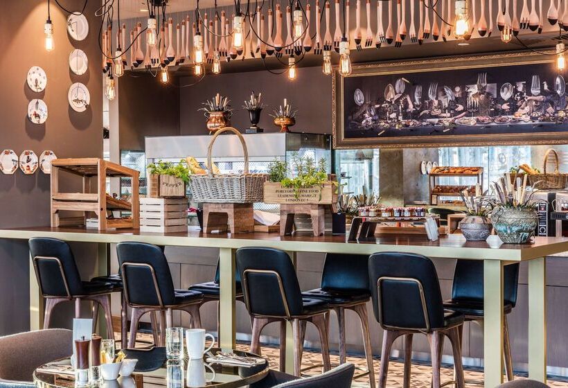 בית מלון כפרי Hilton Bournemouth