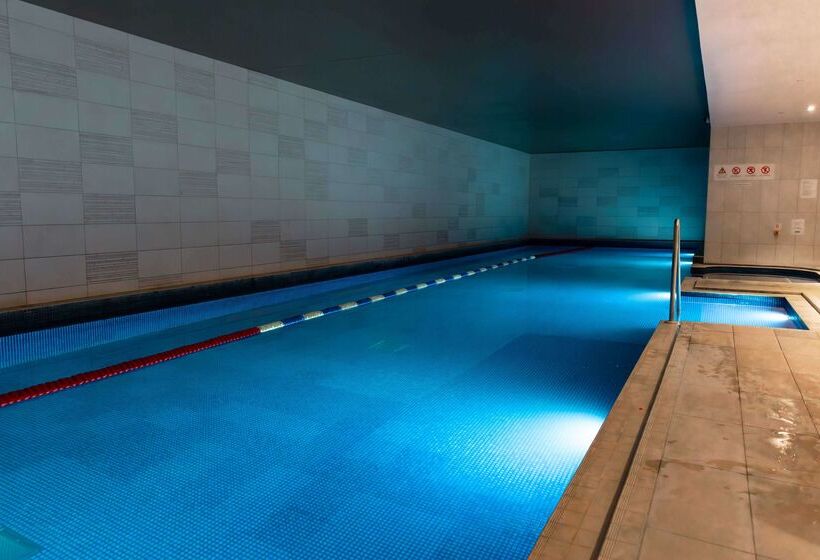 בית מלון כפרי Hilton Bournemouth