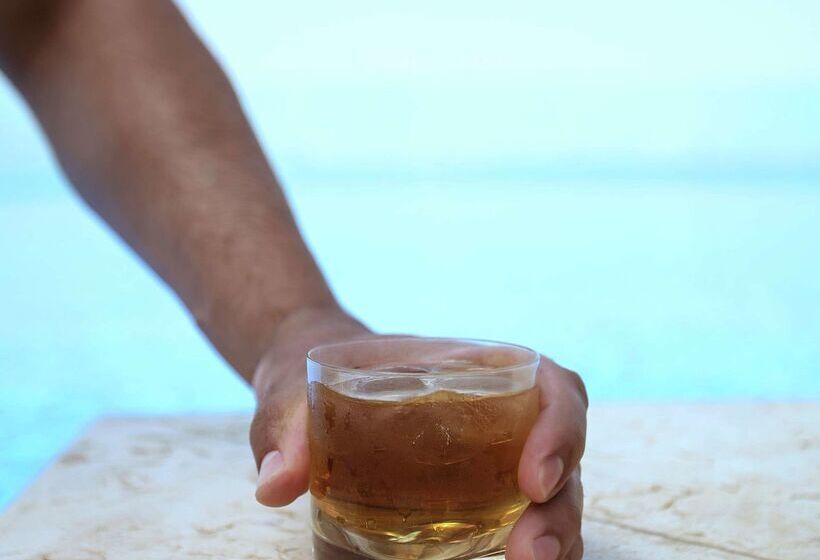 هتل Hilton Dead Sea Resort & Spa