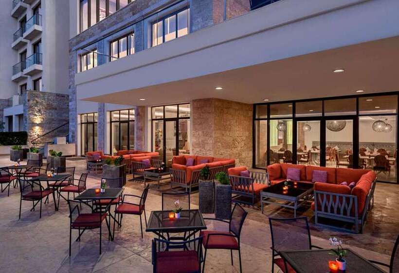 هتل Hilton Dead Sea Resort & Spa