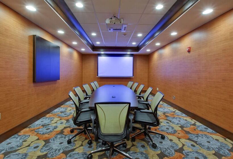 בית מלון כפרי Hilton Garden Inn Benton Harbor/st. Joseph