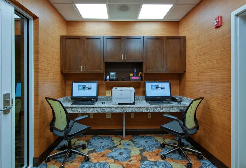 בית מלון כפרי Hilton Garden Inn Benton Harbor/st. Joseph