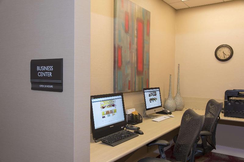 هتل Hilton Garden Inn Louisville Downtown