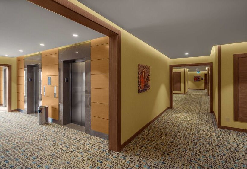 Otel Hilton Garden Inn Tabuk