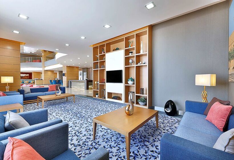 Otel Hilton Garden Inn Tabuk