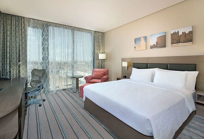 Otel Hilton Garden Inn Tabuk