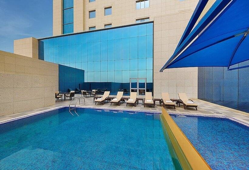 Otel Hilton Garden Inn Tabuk