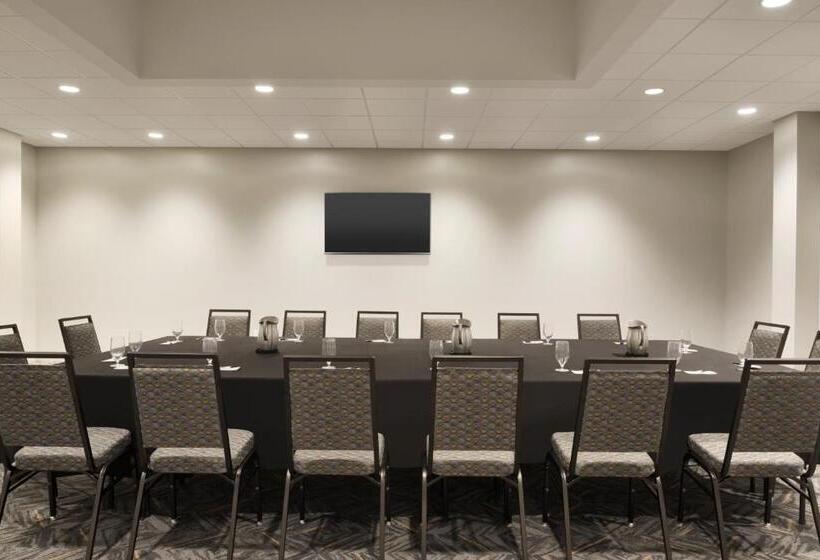 فندق Holiday Inn   Bloomington   Normal, An Ihg