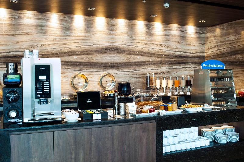 בית מלון כפרי Holiday Inn Express Surabaya Centerpoint, An Ihg