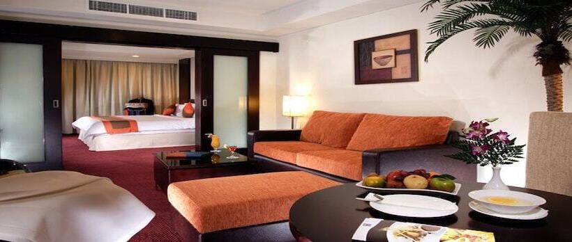 בית מלון כפרי Horison Sagita Balikpapan