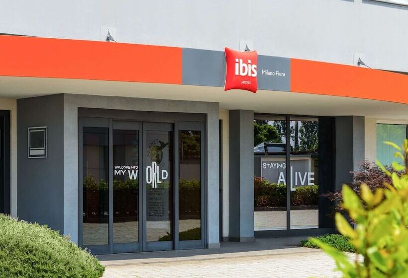 בית מלון כפרי Ibis Milano Fiera