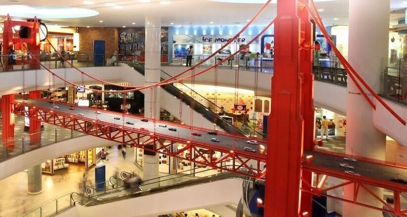 Hotel Indigo Bangkok Wireless Road, An Ihg