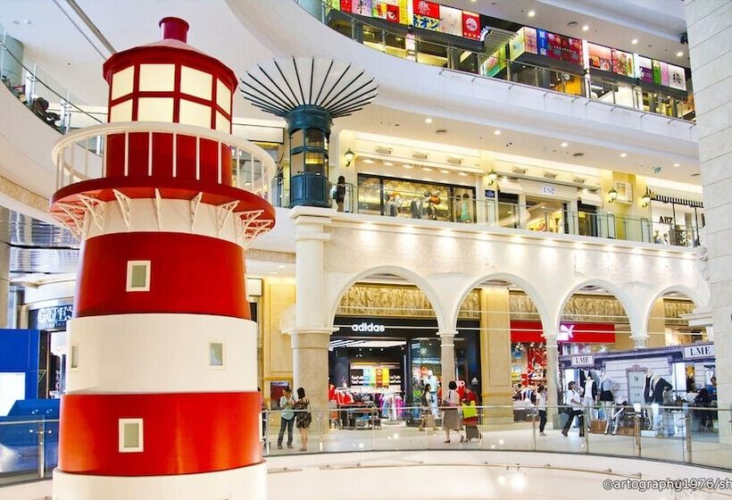 Hotel Indigo Bangkok Wireless Road, An Ihg