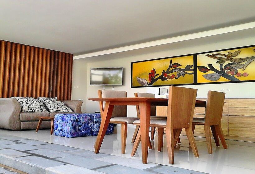 호텔 Kampung Sumber Alam Garut