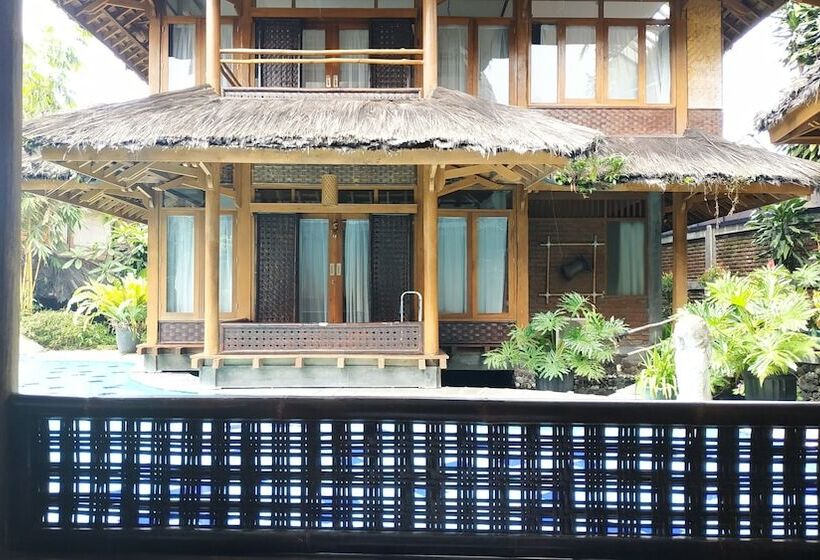 호텔 Kampung Sumber Alam Garut