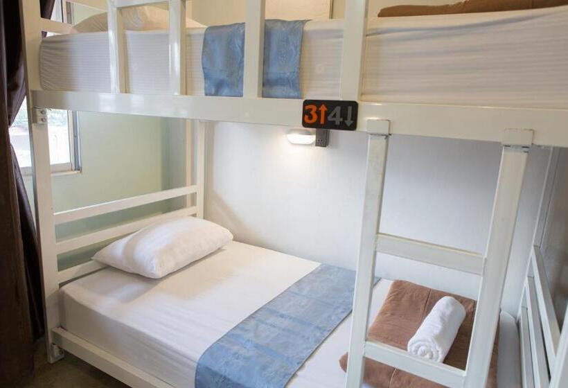 Отель Zz Hostel Chiang Mai