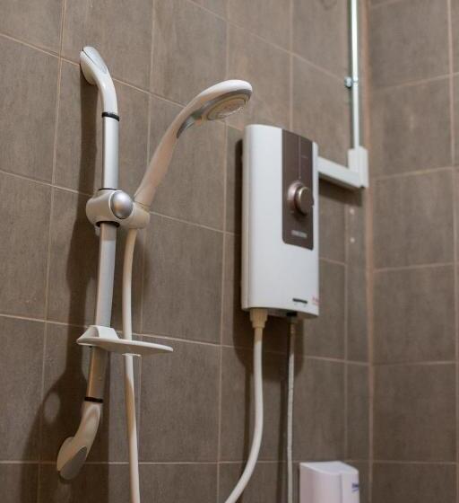 Отель Zz Hostel Chiang Mai