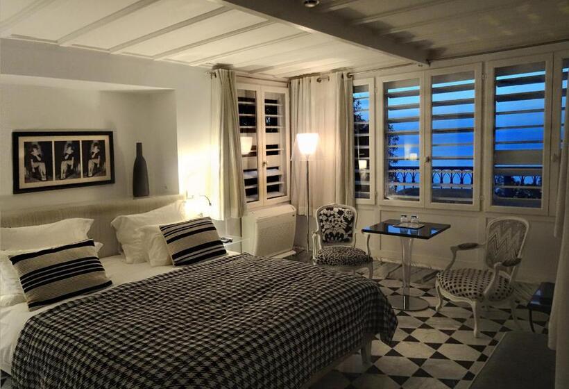 هتل La Villa Bleue Sidi Bou Said