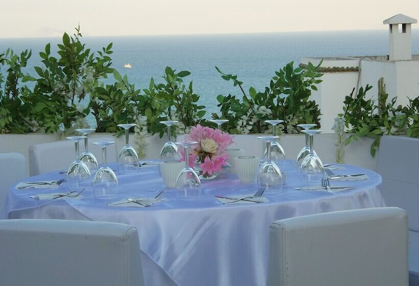 هتل La Villa Bleue Sidi Bou Said