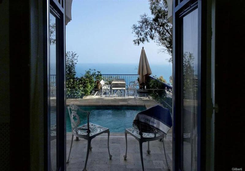 هتل La Villa Bleue Sidi Bou Said