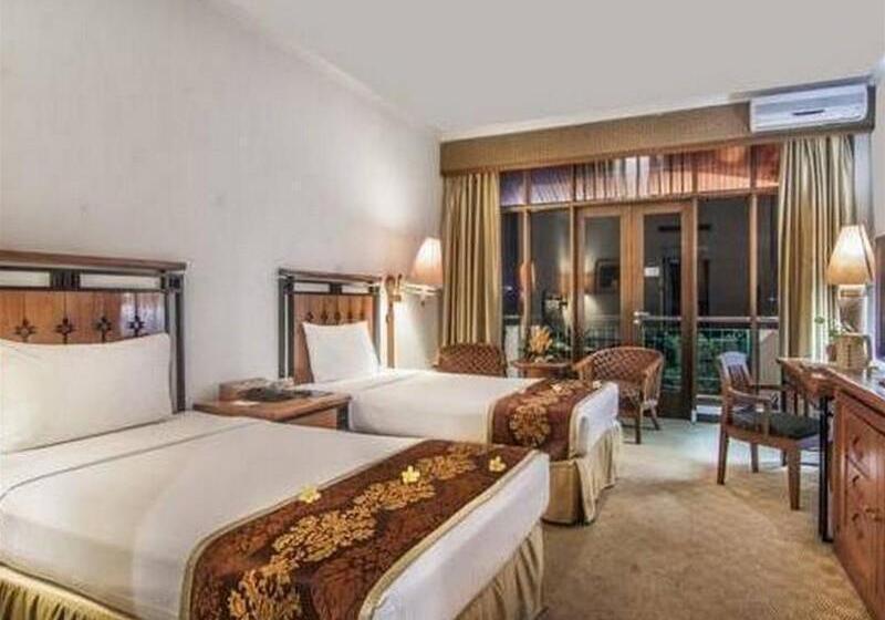 בית מלון כפרי Lido Lake Resort By Mnc