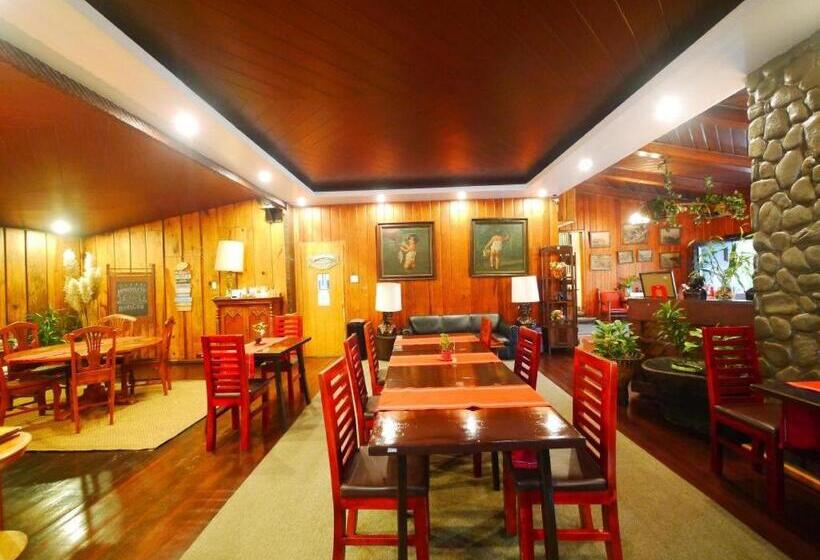 בית מלון כפרי Mountain Lodge