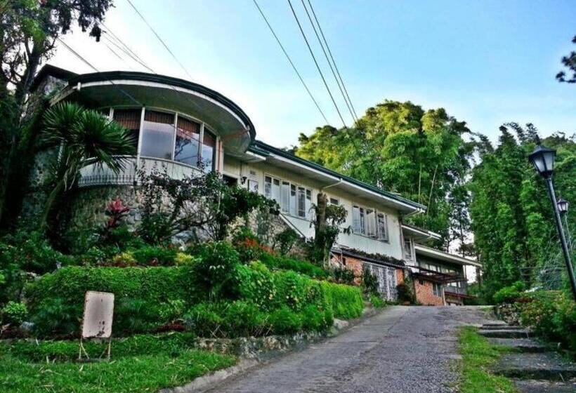 בית מלון כפרי Mountain Lodge