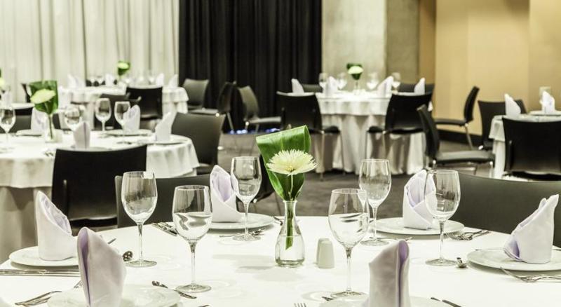 هتل Movich Buro 26