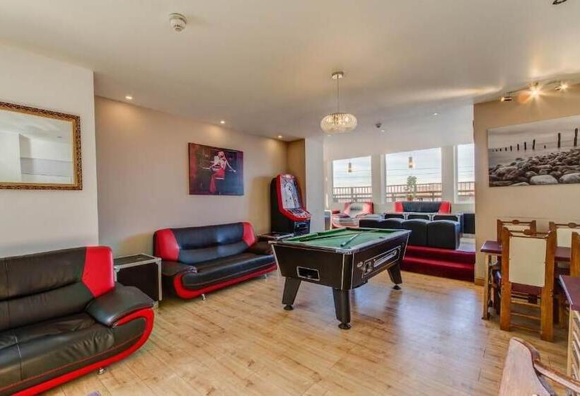 Отель New Promenade