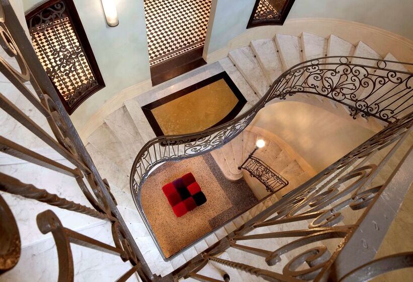 فندق NH Collection Torino Piazza Carlina