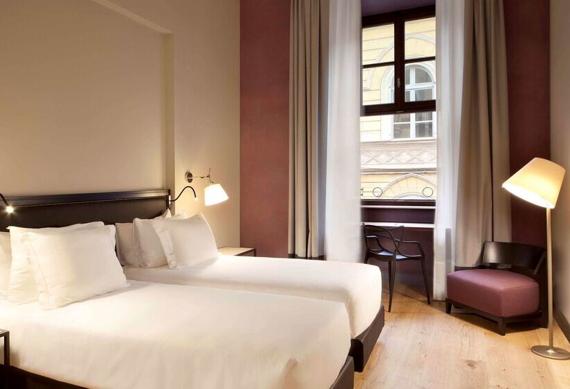 فندق NH Collection Torino Piazza Carlina