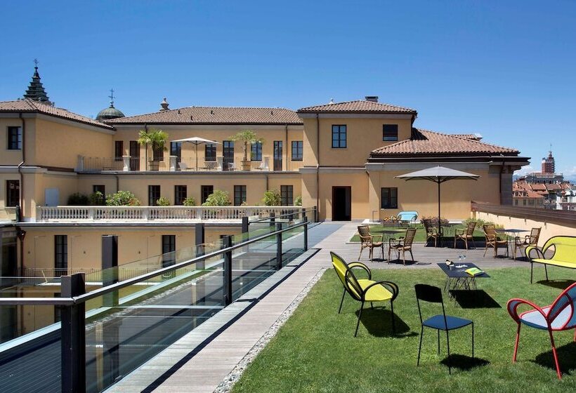 فندق NH Collection Torino Piazza Carlina