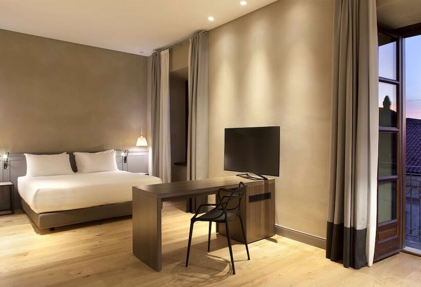 فندق NH Collection Torino Piazza Carlina