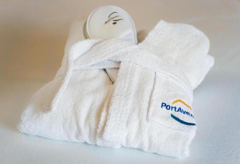 ホテル Mansion de Lucy  Includes Portaventura Park & Ferrari Land Tickets