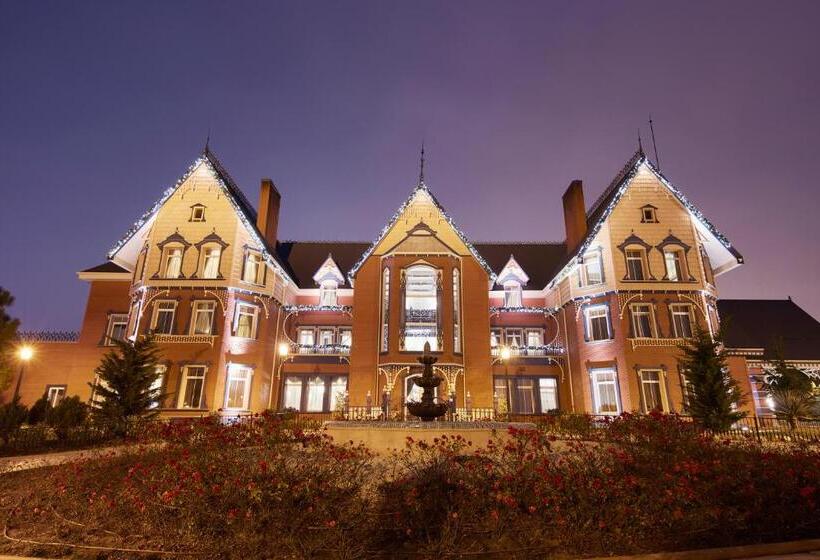 ホテル Mansion de Lucy  Includes Portaventura Park & Ferrari Land Tickets