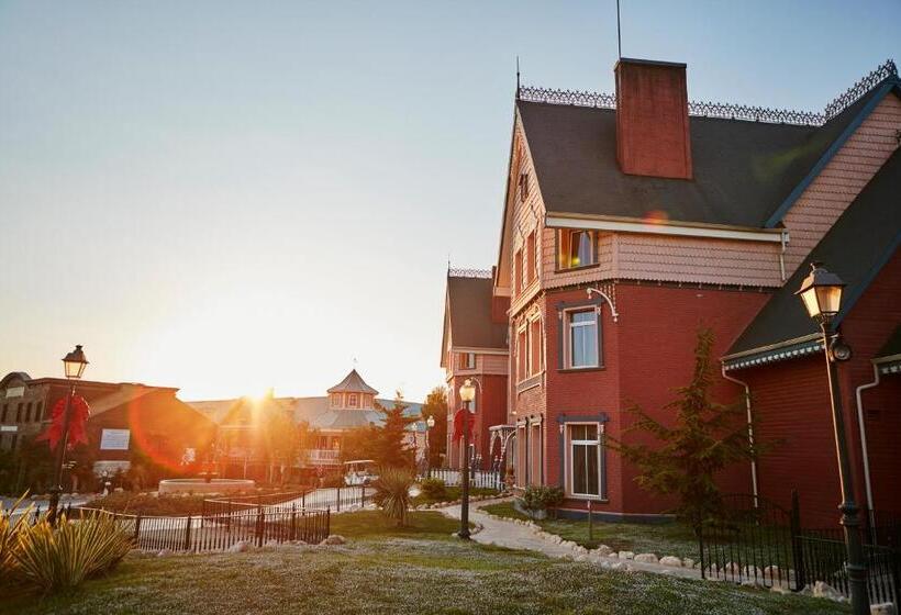 ホテル Mansion de Lucy  Includes Portaventura Park & Ferrari Land Tickets