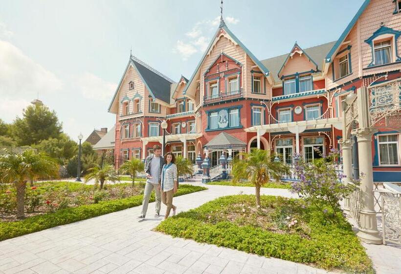 هتل Mansion de Lucy  Includes Portaventura Park & Ferrari Land Tickets