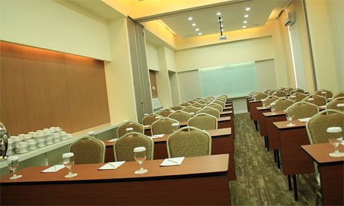 Отель Puspamaya