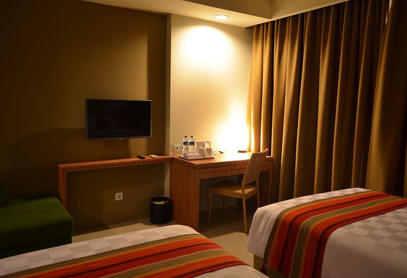 Отель Puspamaya