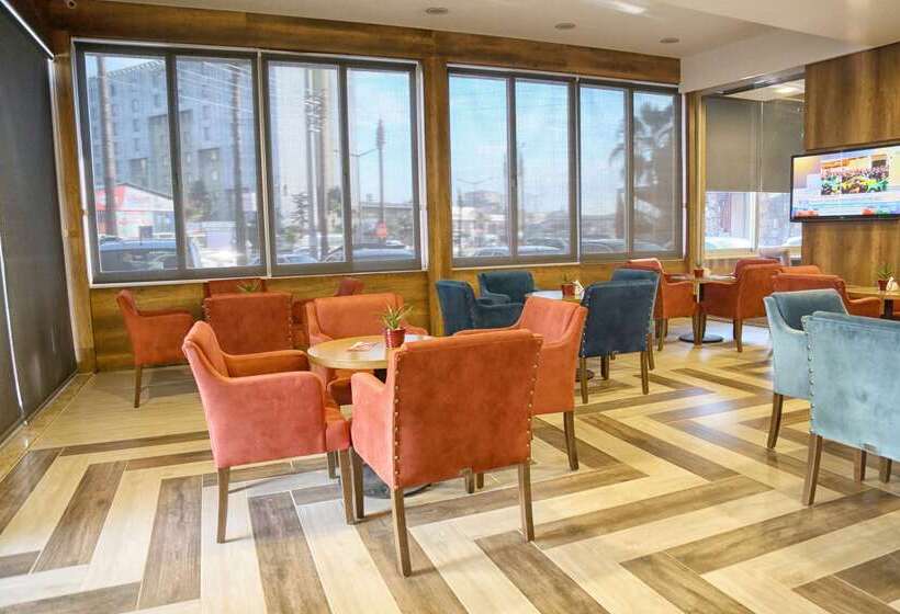 酒店 Ramada By Wyndham Mersin