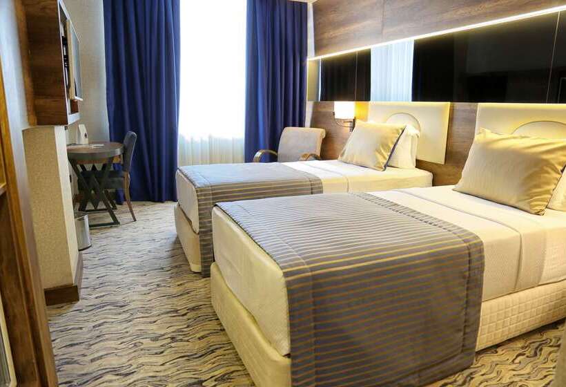 هتل Ramada By Wyndham Mersin