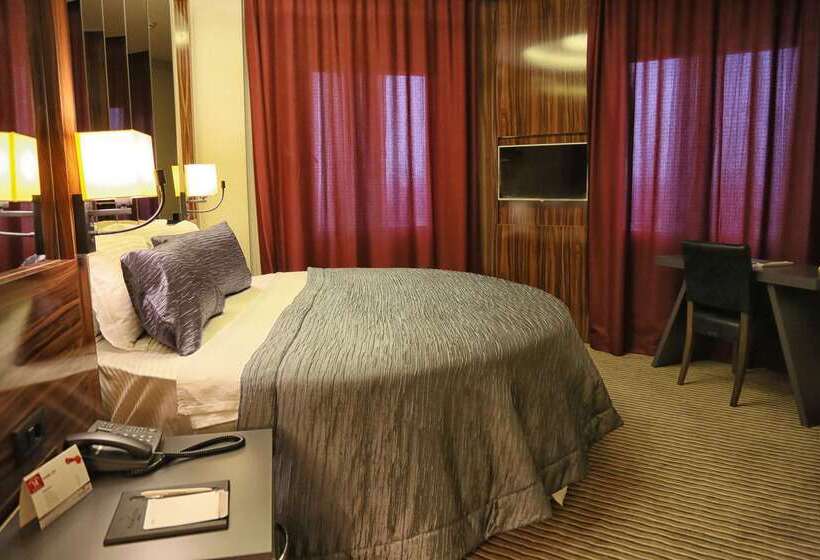 酒店 Ramada By Wyndham Mersin