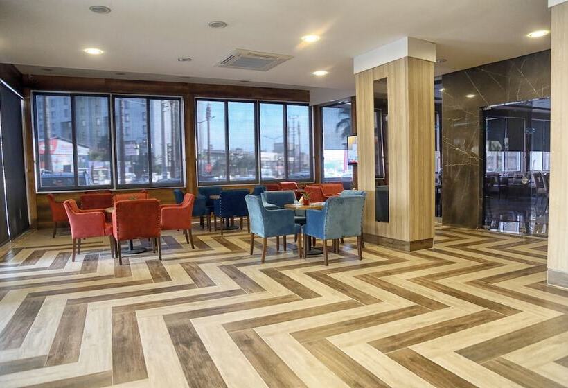 酒店 Ramada By Wyndham Mersin