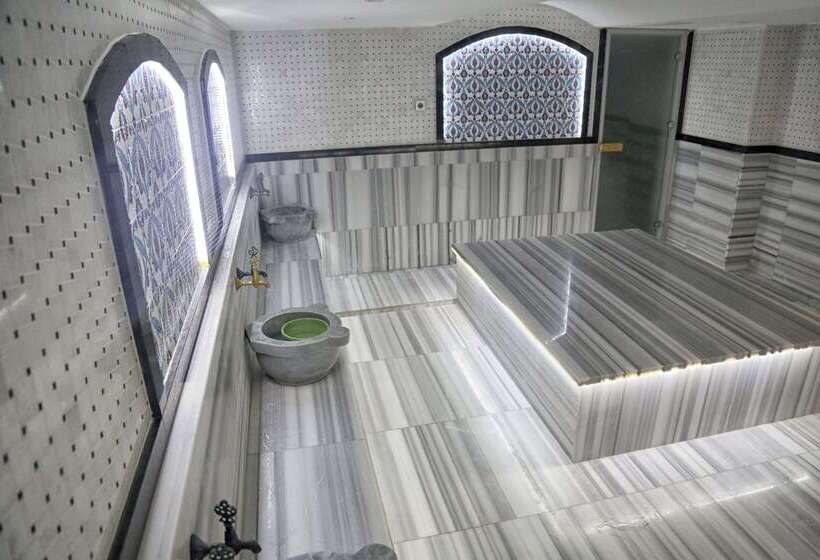 酒店 Ramada By Wyndham Mersin