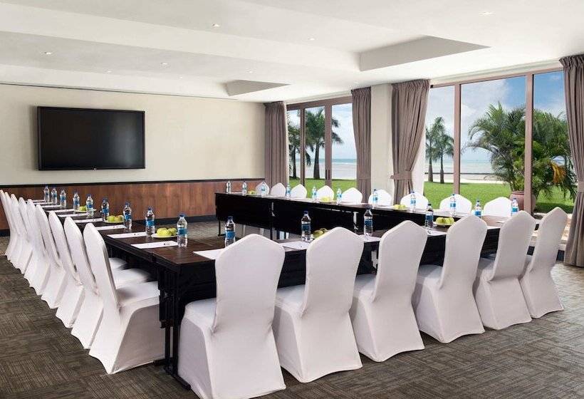 هتل Ramada Resort By Wyndham Dar Es Salaam