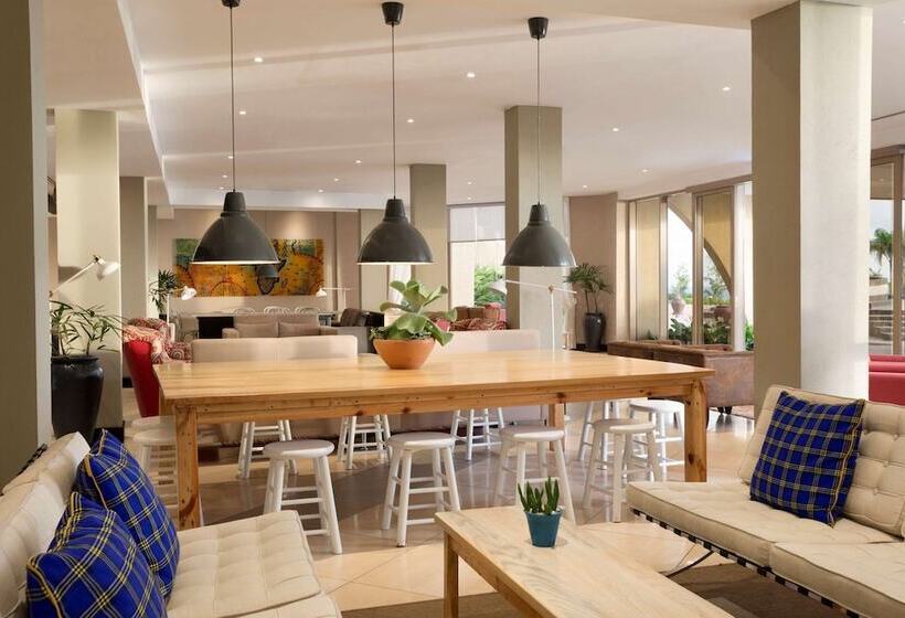 هتل Ramada Resort By Wyndham Dar Es Salaam