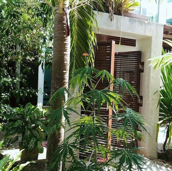 Szálloda Sairee Hut Resort Koh Tao