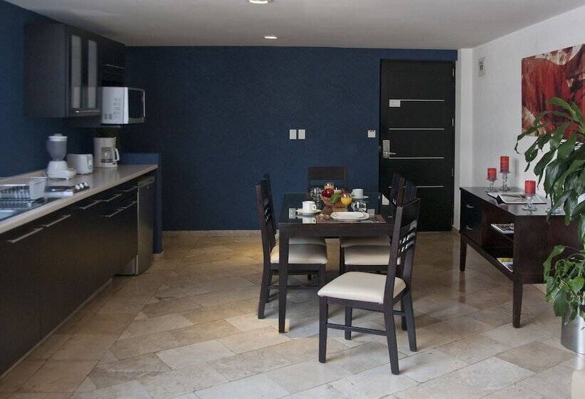 ホテル Suites Berna 12